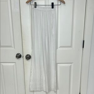 SHEIN Classic White Beach Patrs size small polyester, lightweight pool pants